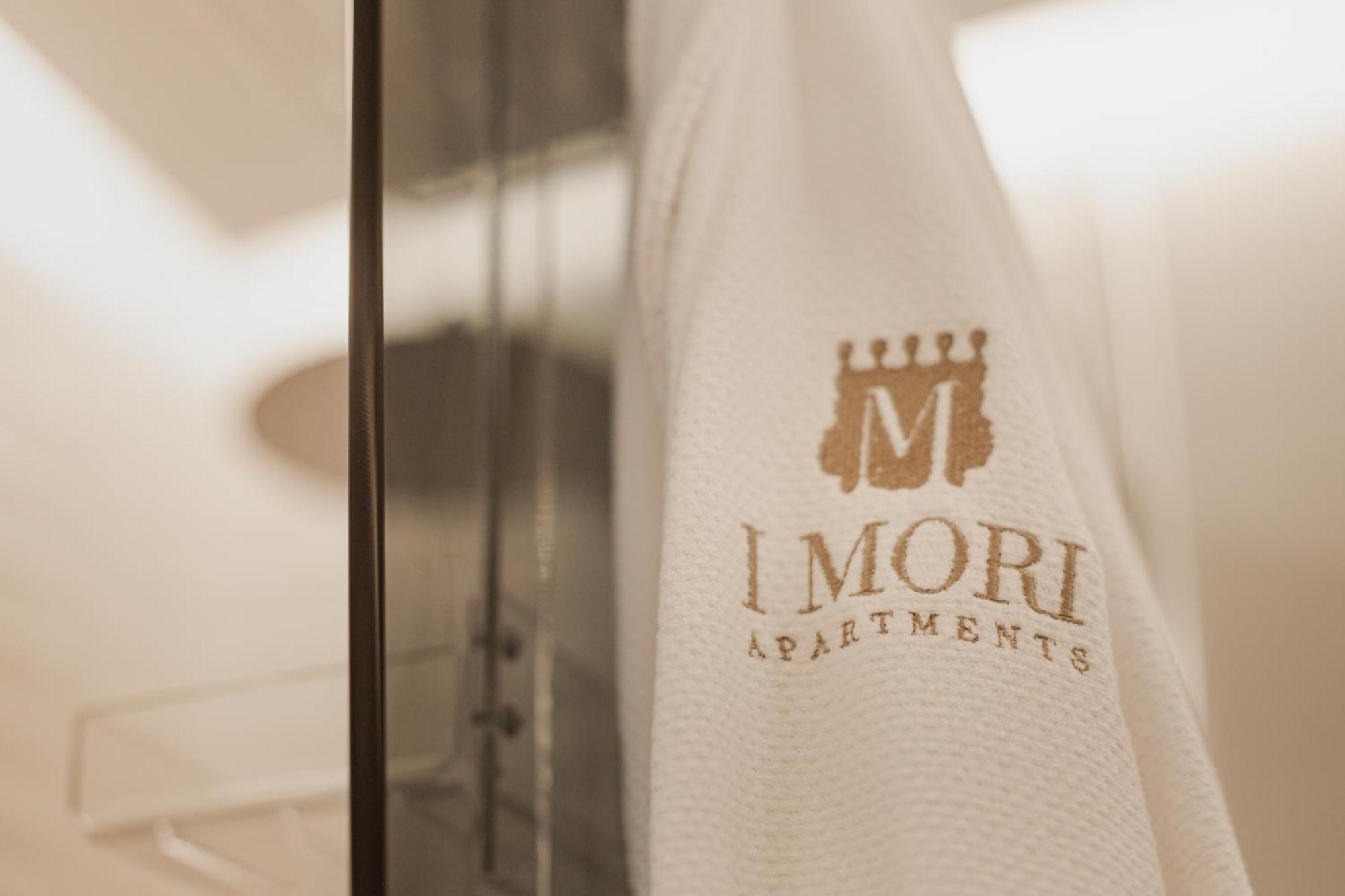 I Mori Apartments تْشيفالو المظهر الخارجي الصورة